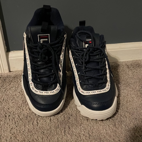 Fila Women's Blue Disruptor 2 Premium Repeat Sneakers - Picture 4 of 7